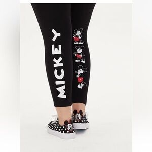 Torrid Disney Mickey Mouse Crop Leggings Black size 3